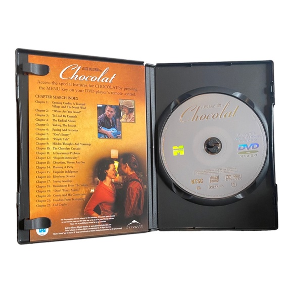 Chocolat DVD Movie 🎥 5/$15🎥 - Picture 3 of 3